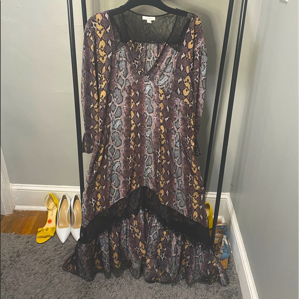 Topshop, Size US 8, snake print dress